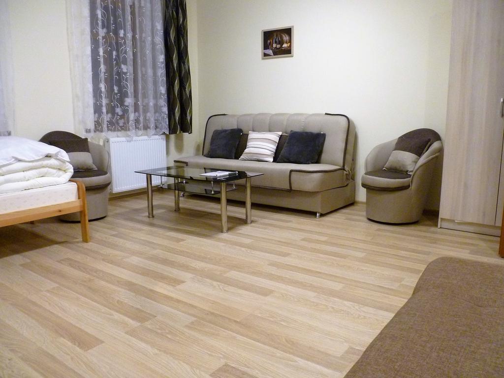 JasłoEnergy Houseアパートメント エクステリア 写真
