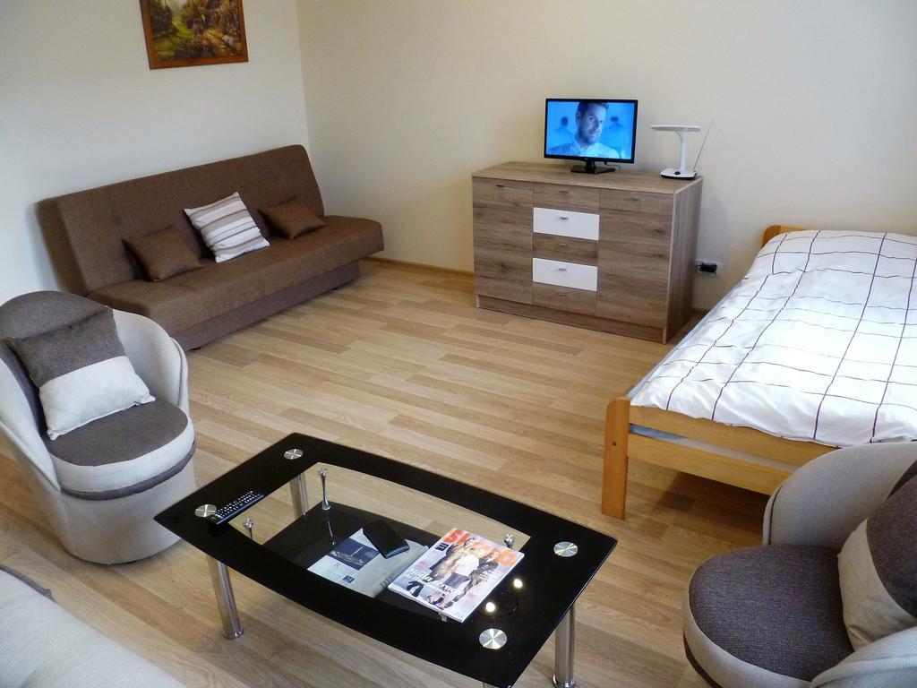 JasłoEnergy Houseアパートメント エクステリア 写真