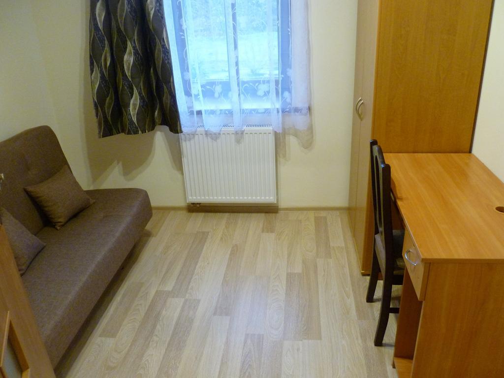 JasłoEnergy Houseアパートメント エクステリア 写真