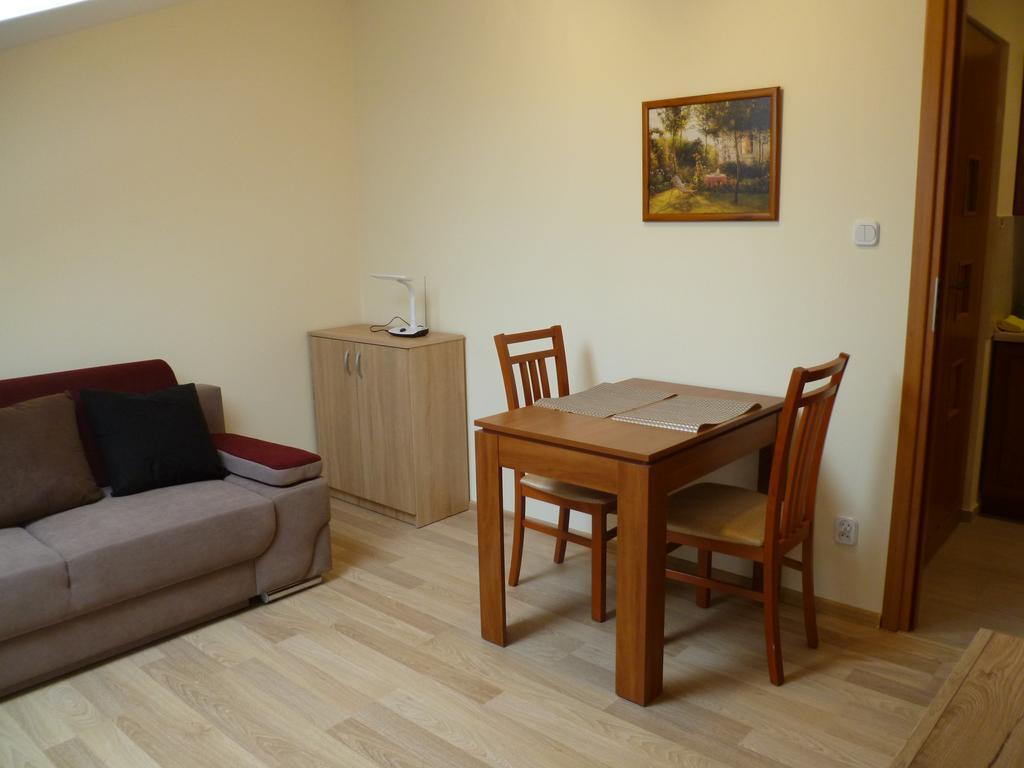 JasłoEnergy Houseアパートメント エクステリア 写真