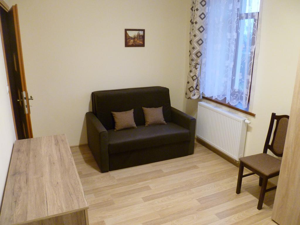 JasłoEnergy Houseアパートメント エクステリア 写真