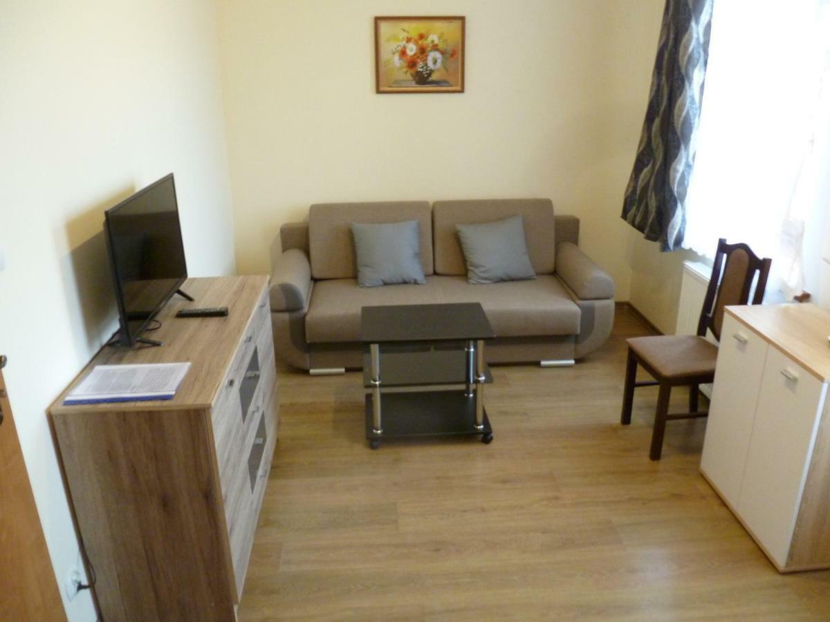 JasłoEnergy Houseアパートメント エクステリア 写真