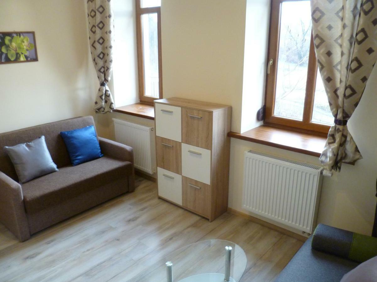 JasłoEnergy Houseアパートメント エクステリア 写真